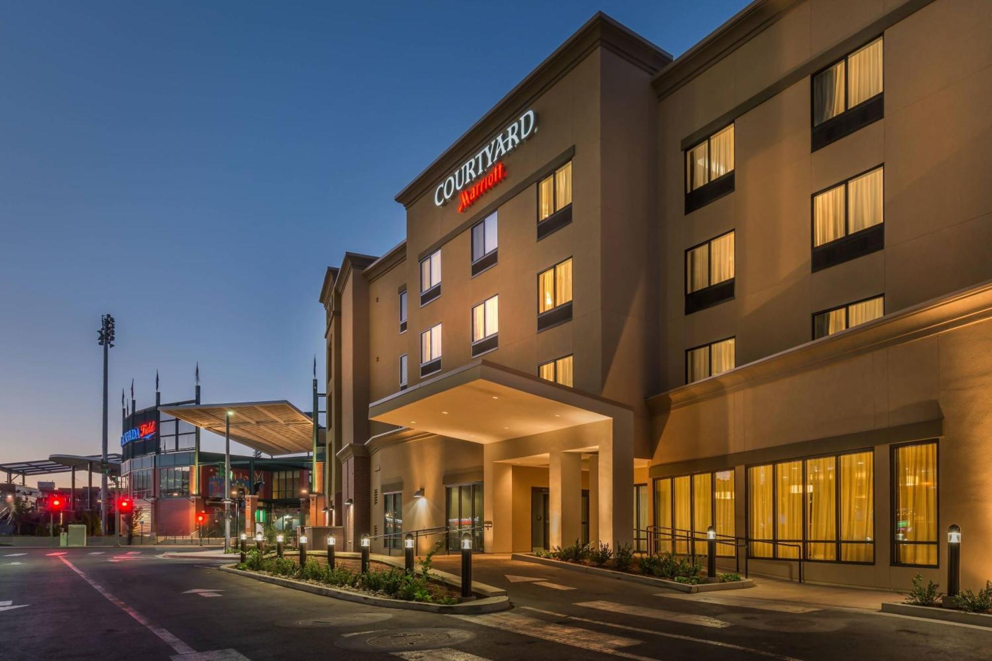 Courtyard By Marriott Reno Downtown/Riverfront Exterior foto